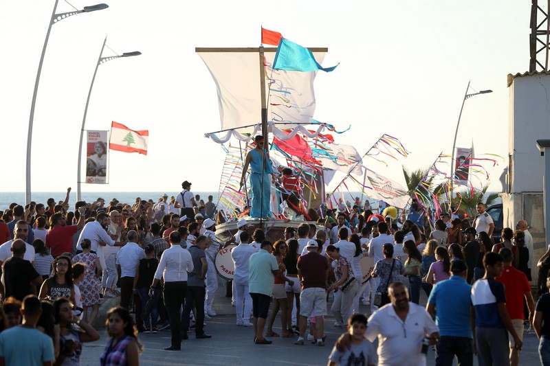 Amchit International Festival Collection Cars Parade